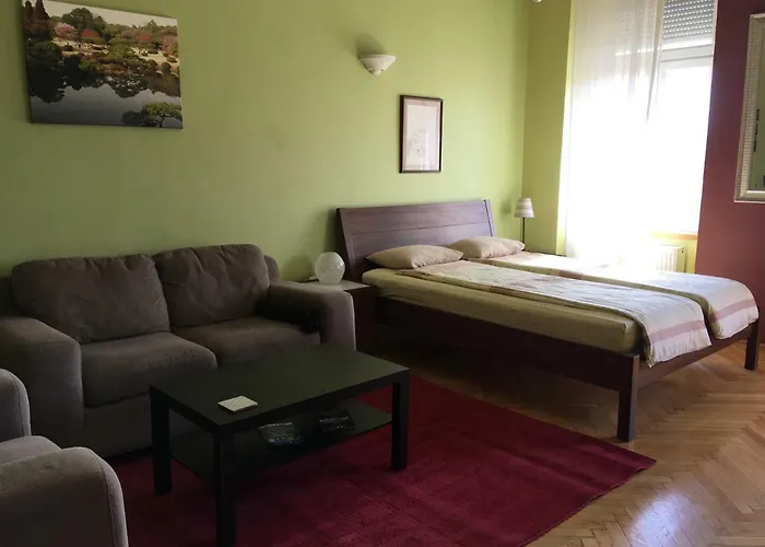Studio Along The Danube